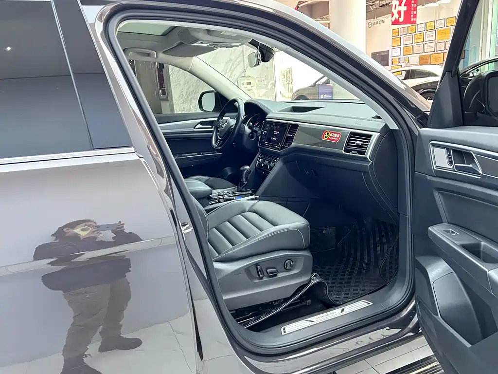 Volkswagen Teramont 2019 380TSI 4Motion Luxury Edition VI 2019 - thumbnail 11