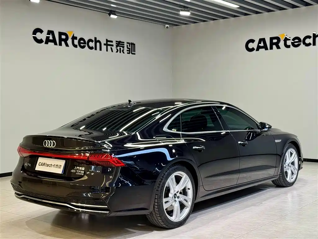 Audi Audi A7L 2024 45TFSI quattro S-line Vision Crystal Package 2024 - thumbnail 4