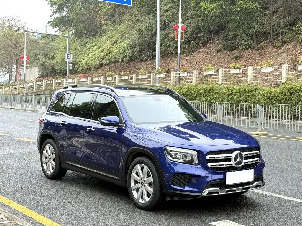 Mercedes-Benz Mercedes-Benz GLB 2020 Facelift GLB 200 Style 2020 - thumbnail 3