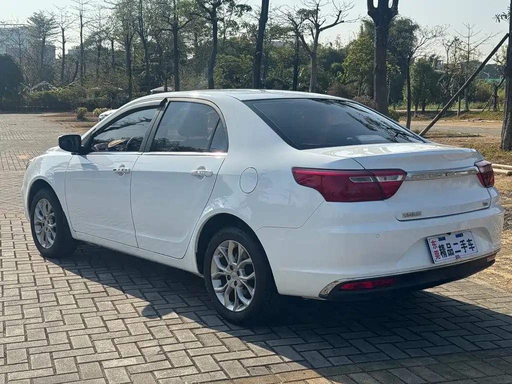 Geely Automobile Geely Emgrand 2018 1.5L Automatic Luxury Edition 2019 - thumbnail 6
