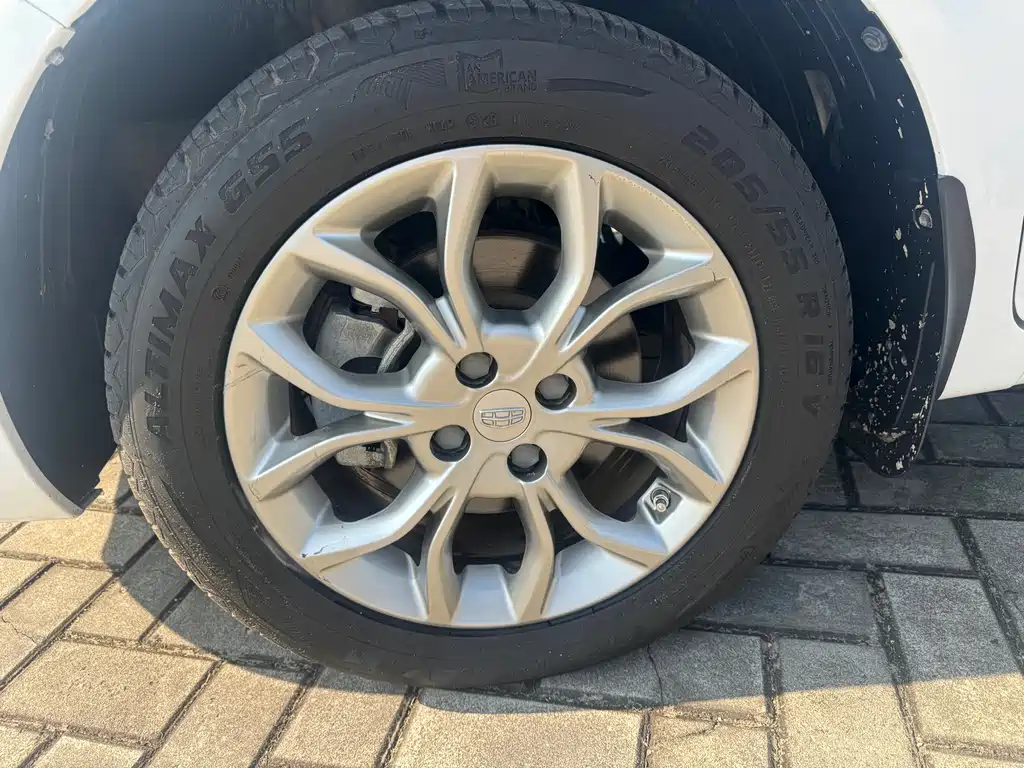 Geely Automobile Geely Emgrand 2018 1.5L Automatic Luxury Edition 2019 - thumbnail 23