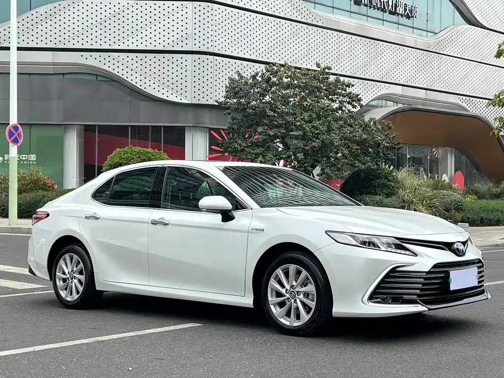 Toyota Toyota Camry 2023 Hybrid 2.5HGVP LE 2023 - thumbnail 3