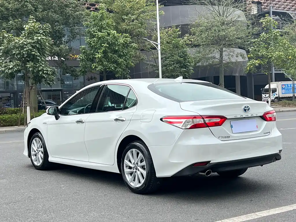 Toyota Toyota Camry 2023 Hybrid 2.5HGVP LE 2023 - thumbnail 6