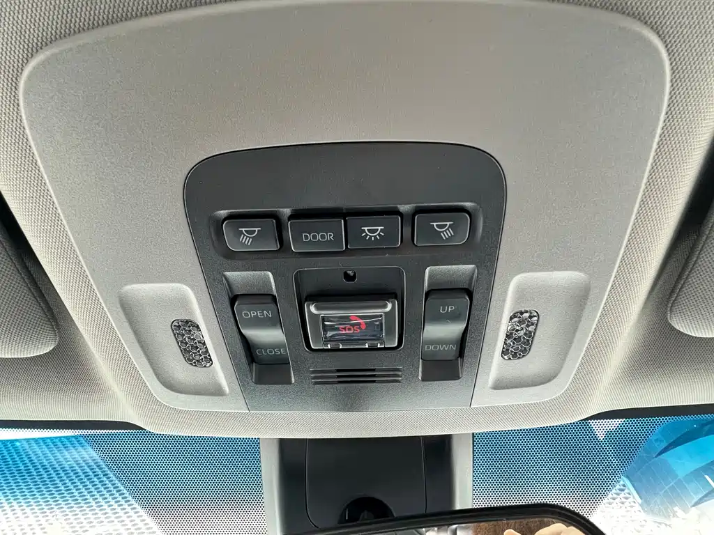 Toyota Toyota Camry 2023 Hybrid 2.5HGVP LE 2023 - thumbnail 17