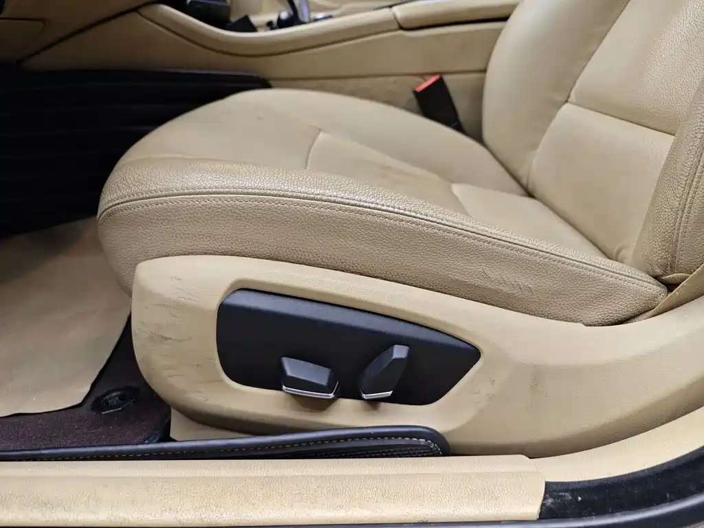 BMW BMW 5 Series 2014 520Li Elegant Edition 2014 - thumbnail 11