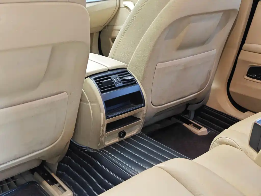 BMW BMW 5 Series 2014 520Li Elegant Edition 2014 - thumbnail 24