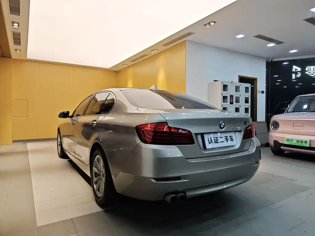 BMW BMW 5 Series 2014 520Li Elegant Edition 2014 - thumbnail 26