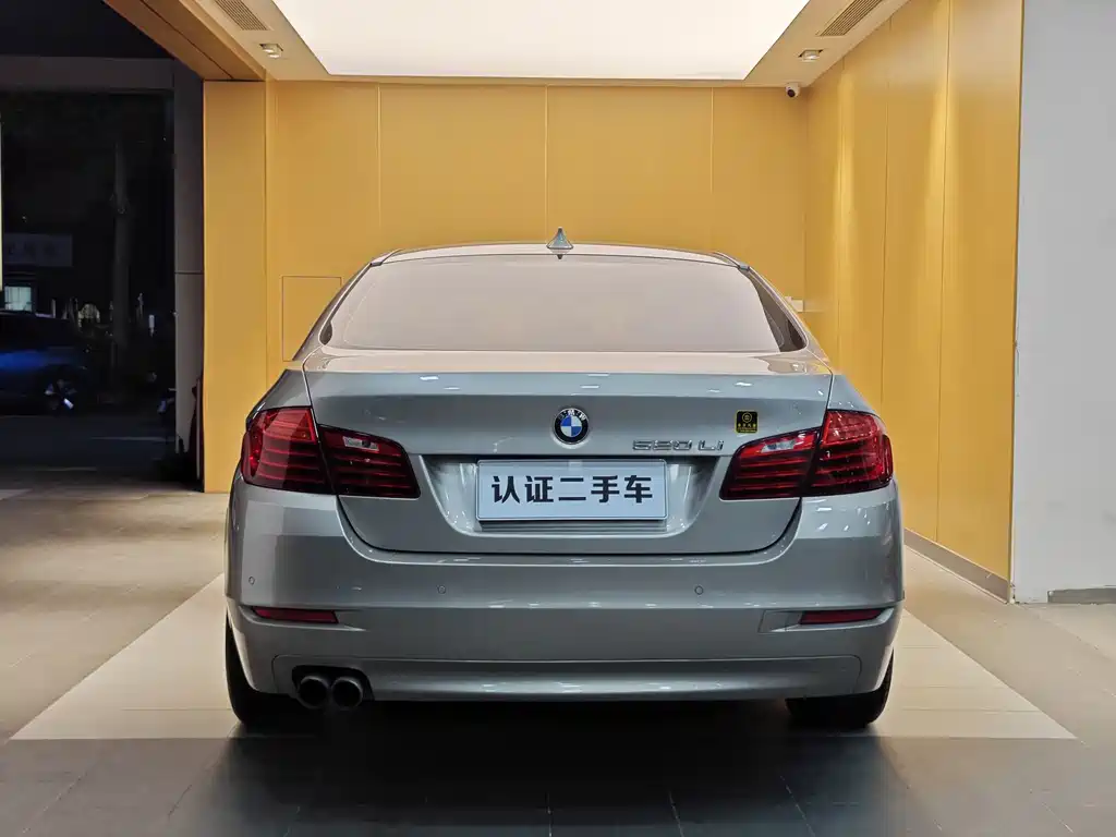 BMW BMW 5 Series 2014 520Li Elegant Edition 2014 - thumbnail 29