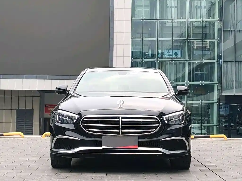 Mercedes-Benz Mercedes-Benz E-Class 2023 E 300 L Luxury 2022 - thumbnail 2