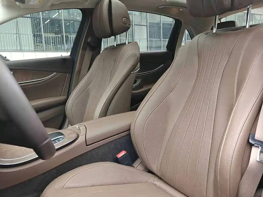 Mercedes-Benz Mercedes-Benz E-Class 2023 E 300 L Luxury 2022 - thumbnail 5