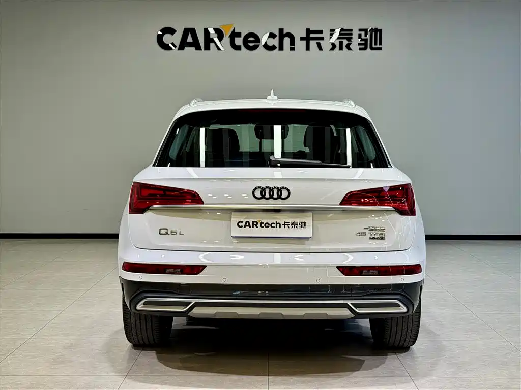 Audi Audi Q5L 2022 45T Luxury Elegant Model 2022 - thumbnail 6