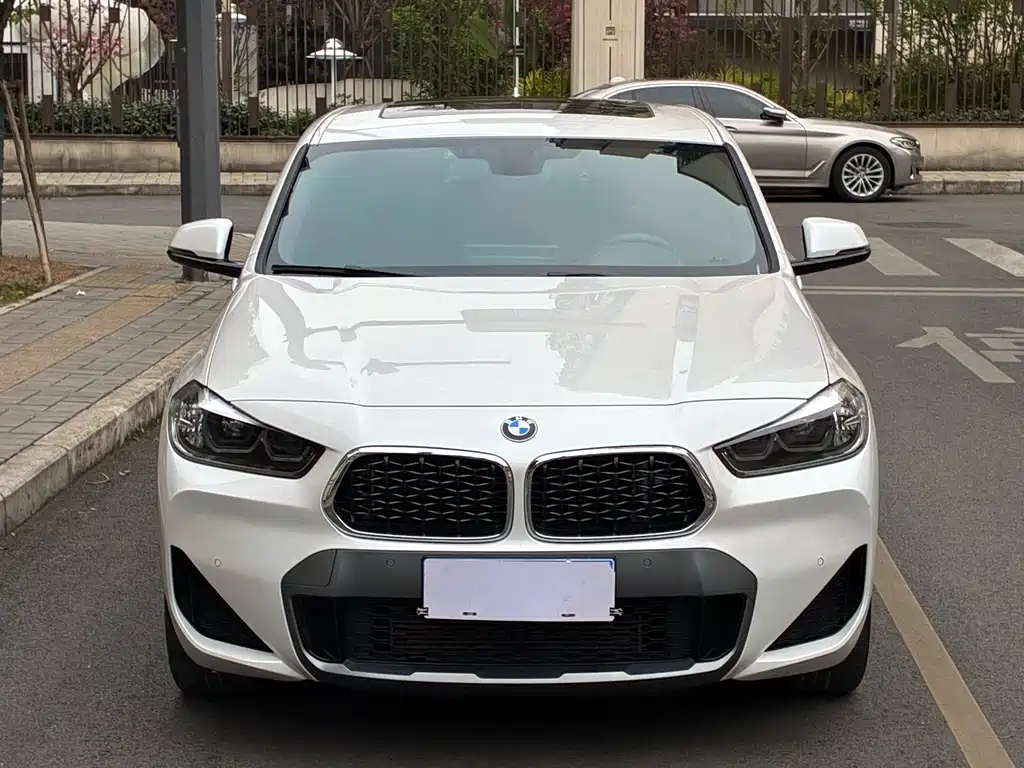 BMW BMW X2 2021 Facelift sDrive25i M Sport 2022 - thumbnail 2