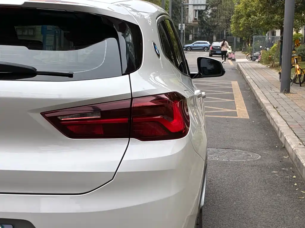 BMW BMW X2 2021 Facelift sDrive25i M Sport 2022 - thumbnail 11