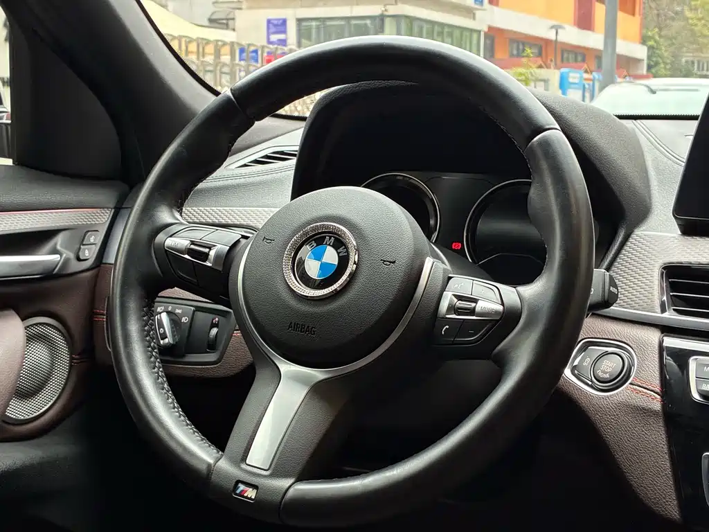 BMW BMW X2 2021 Facelift sDrive25i M Sport 2022 - thumbnail 17