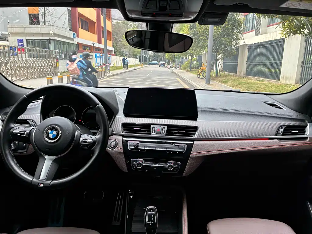 BMW BMW X2 2021 Facelift sDrive25i M Sport 2022 - thumbnail 21