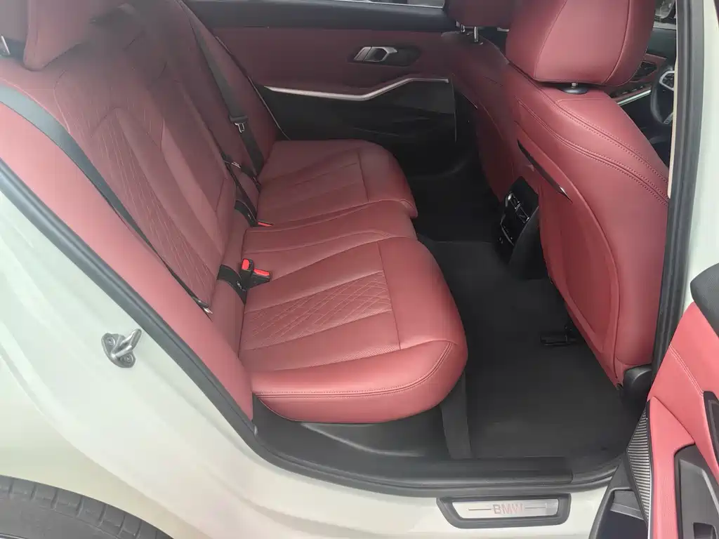 BMW BMW i3 2024 eDrive 35 L 2023 - thumbnail 8