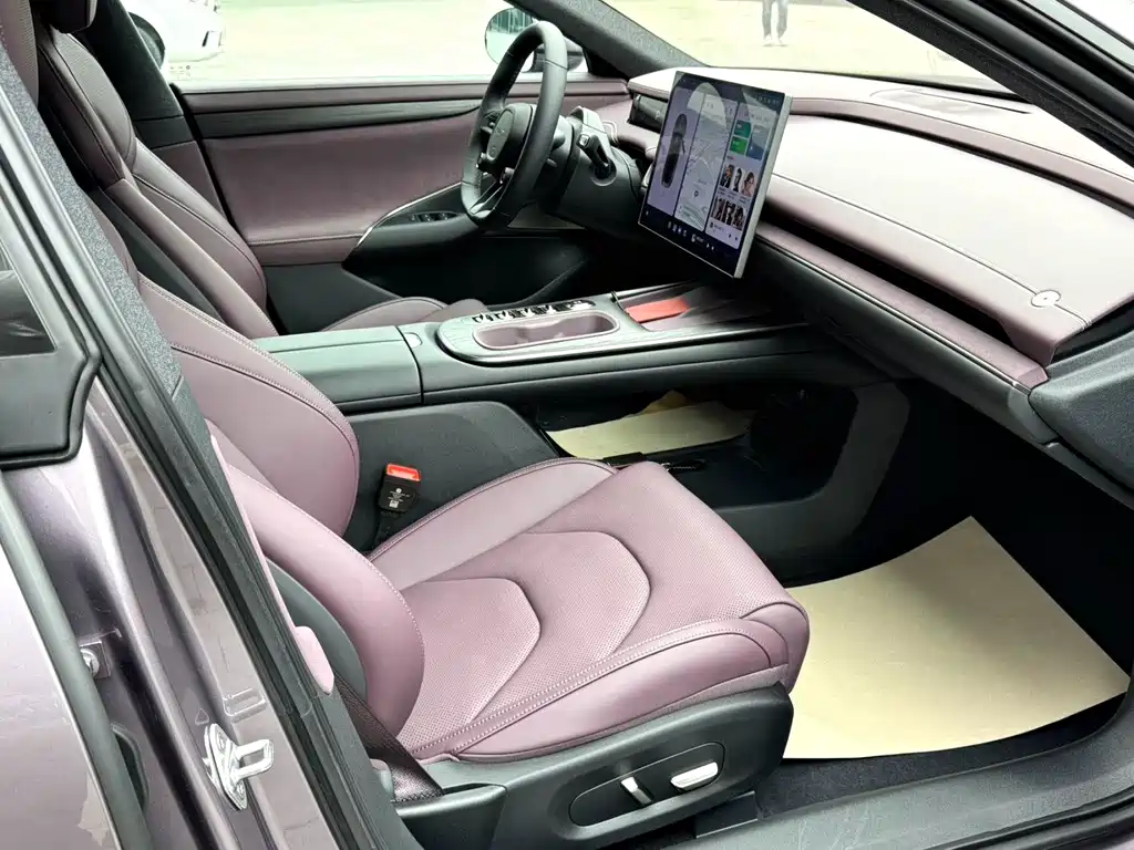 Xiaomi Auto Xiaomi SU7 2024 AWD Long Range Intelligent Driving Max Edition 2024 - thumbnail 5