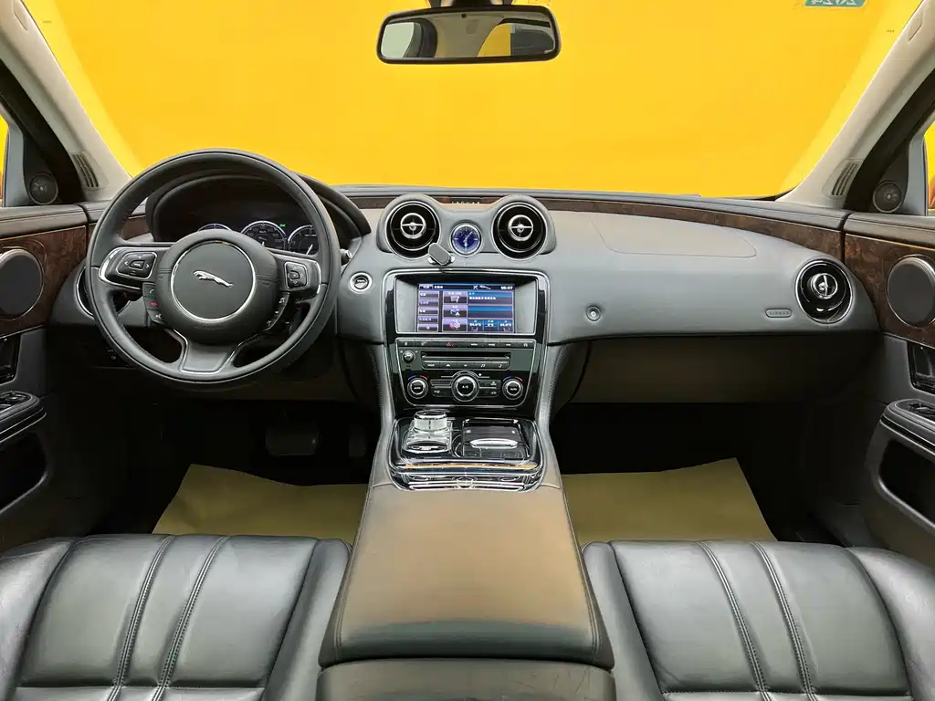 Jaguar Jaguar XJ 2013 XJL 3.0 SC Panoramic Business Edition 2013 - thumbnail 13