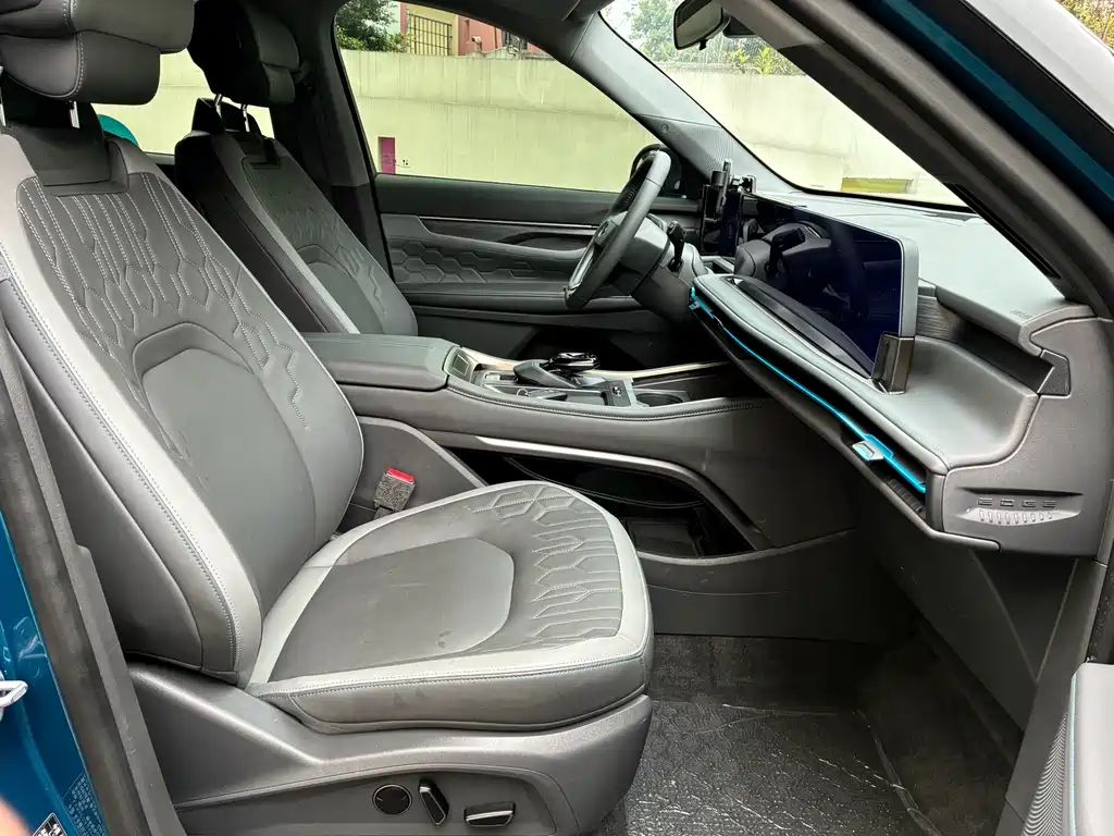 Ford Edge 2023 Edge L 2.0T EcoBoost FWD Seven Seat Luxury 2023 - thumbnail 12