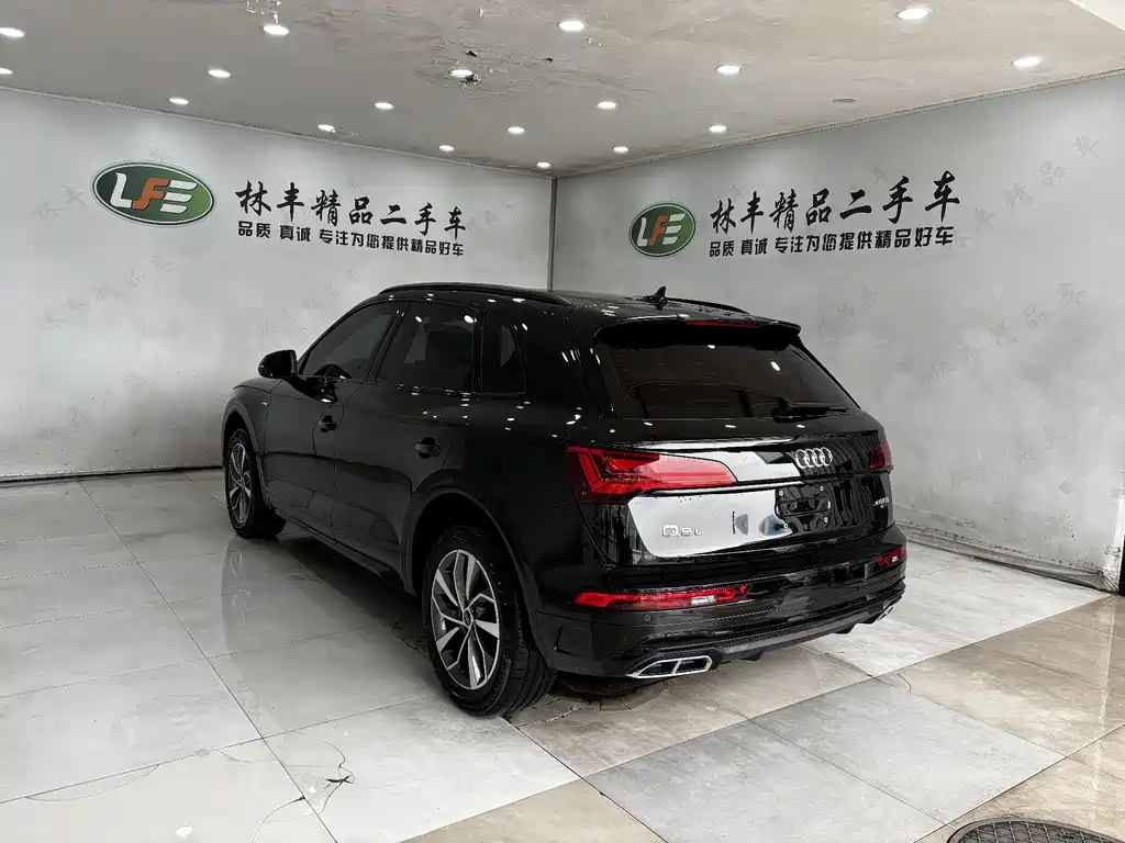Audi Audi Q5L 2025 45th Anniversary Edition 40 TFSI Luxury Dynamic 2025 - thumbnail 7
