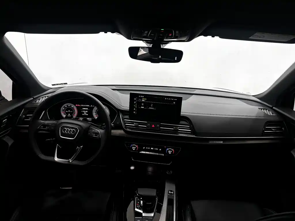 Audi Audi Q5L 2025 45th Anniversary Edition 40 TFSI Luxury Dynamic 2025 - thumbnail 13