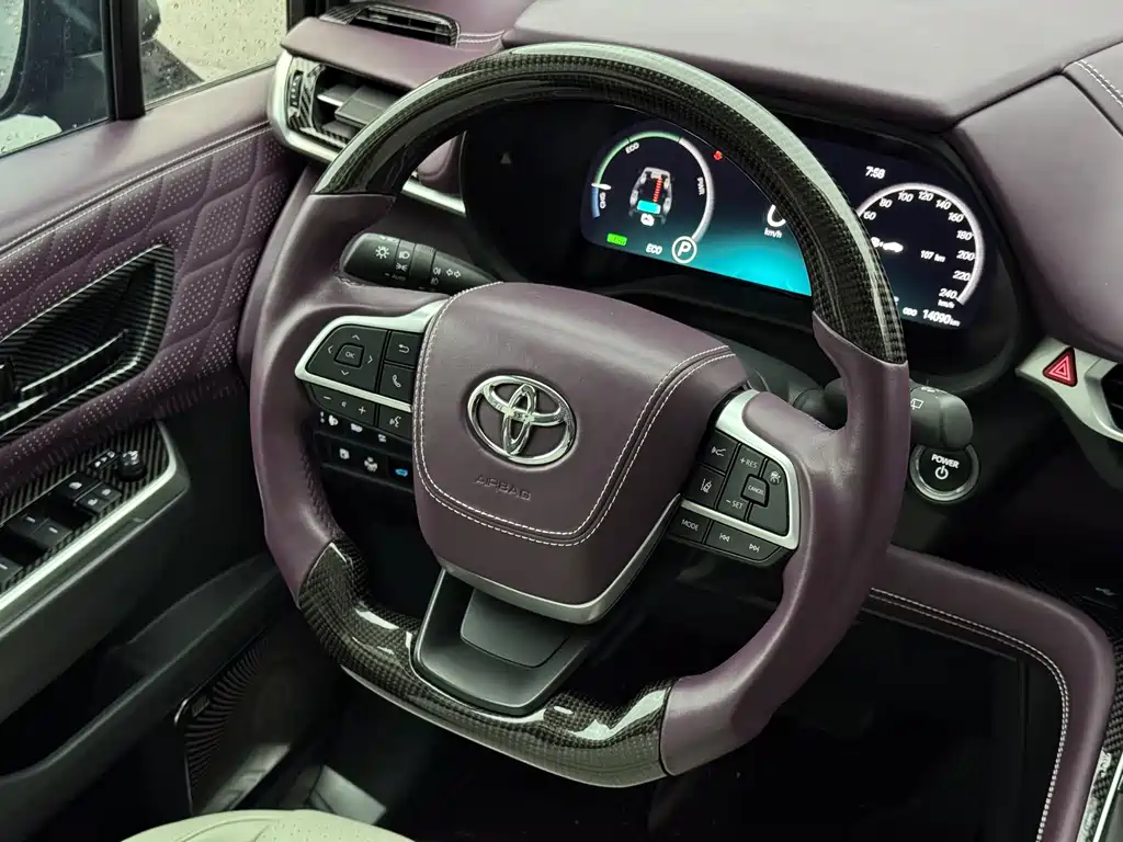 Toyota Toyota Sienna 2023 2.5L Hybrid LE 2024 - thumbnail 17