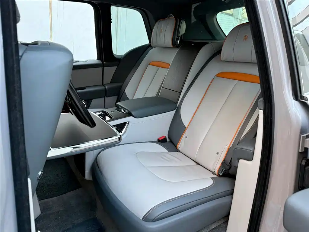 Rolls-Royce Rolls-Royce Cullinan 2018 Four-Seat Version 2021 - thumbnail 7
