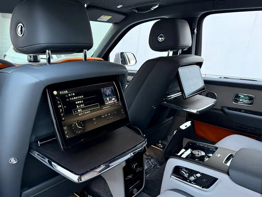 Rolls-Royce Rolls-Royce Cullinan 2018 Four-Seat Version 2021 - thumbnail 8