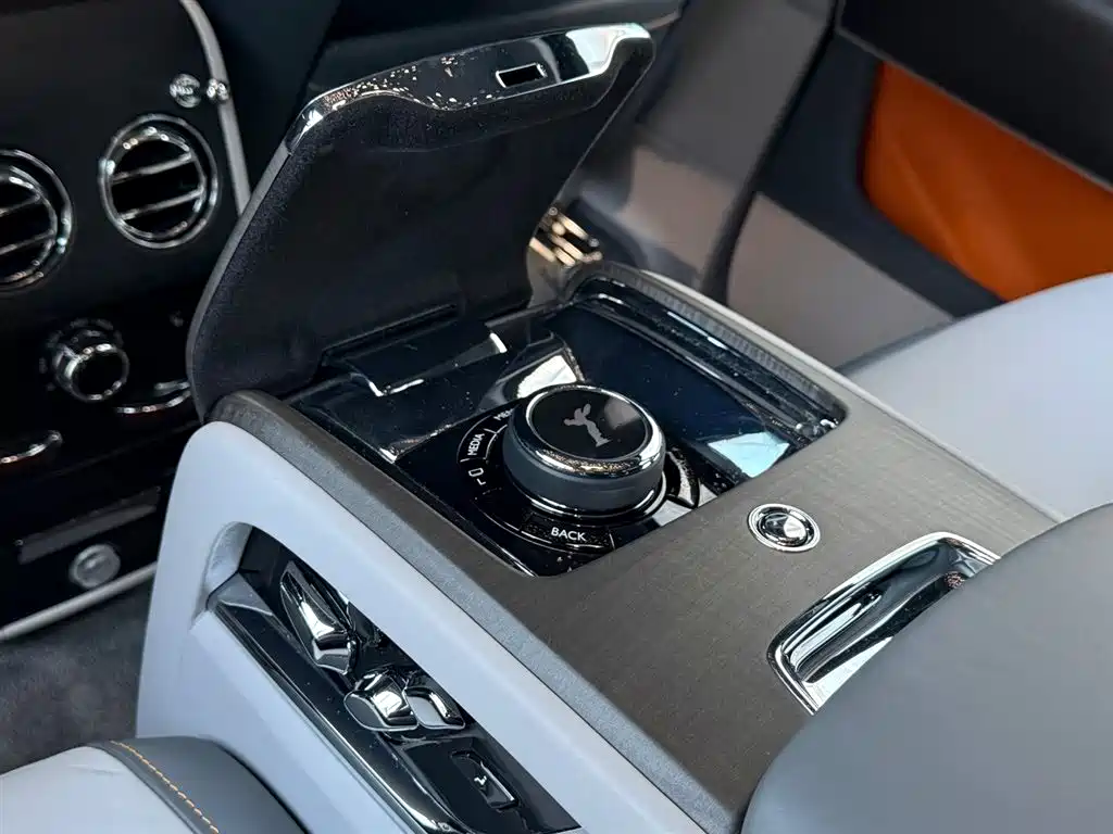 Rolls-Royce Rolls-Royce Cullinan 2018 Four-Seat Version 2021 - thumbnail 19