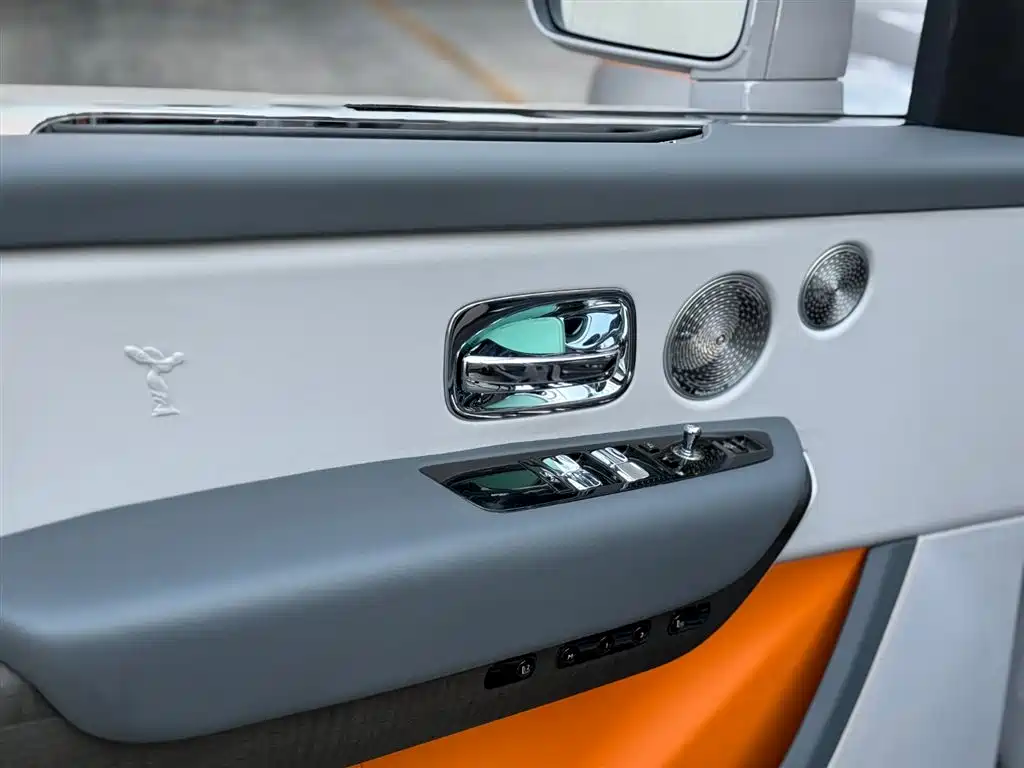 Rolls-Royce Rolls-Royce Cullinan 2018 Four-Seat Version 2021 - thumbnail 23