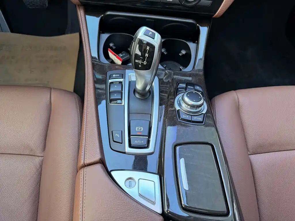 BMW BMW 5 Series 2017 525Li Leading Edition 2017 - thumbnail 24