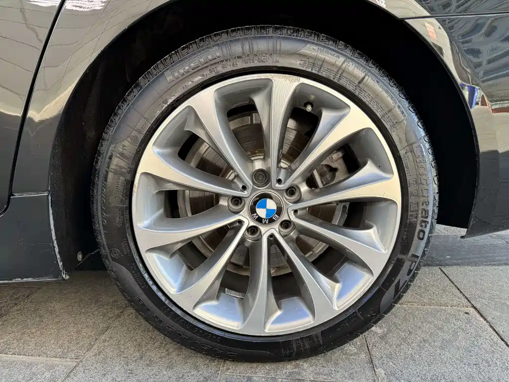 BMW BMW 5 Series 2017 525Li Leading Edition 2017 - thumbnail 29