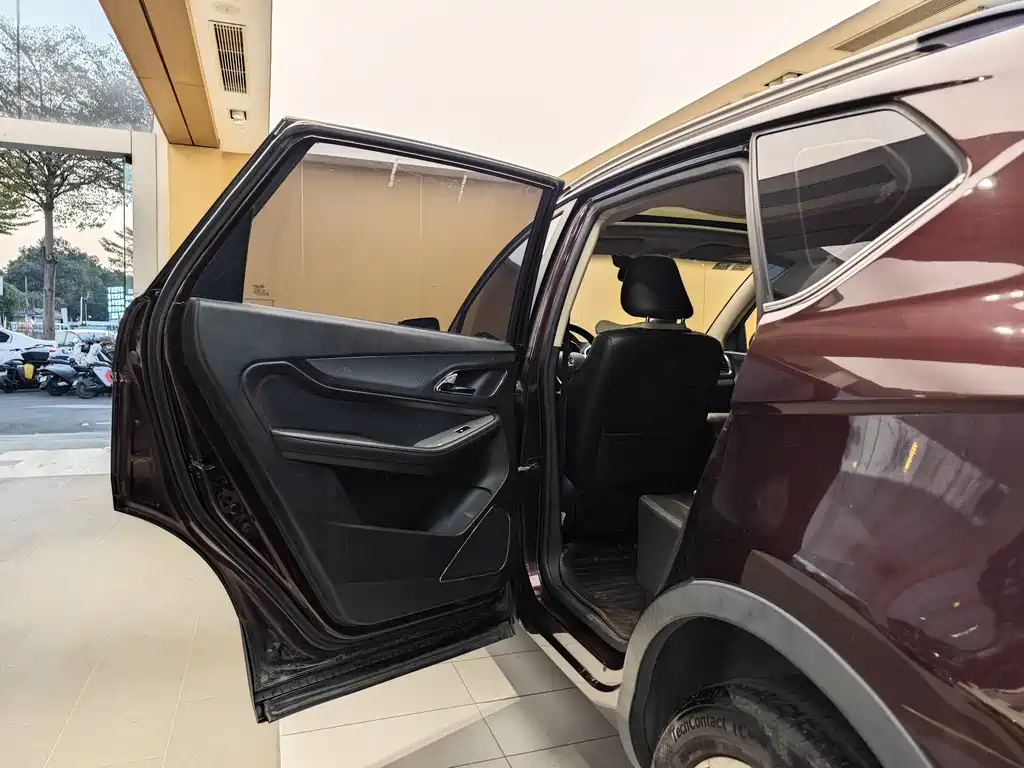 Baojun Baojun 560 2015 1.8L Manual Luxury Edition 2015 - thumbnail 20