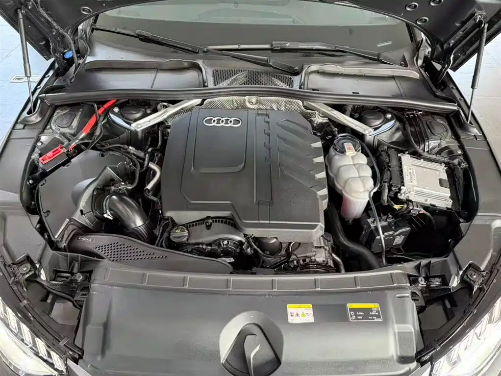 Audi Audi A4L 2024 40 TFSI Luxury Dynamic Model 2024 - thumbnail 23