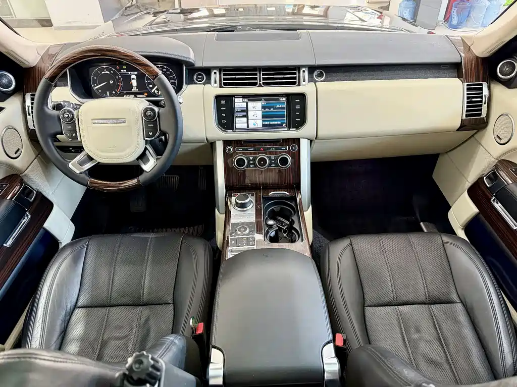 Land Rover Range Rover 2015 3.0 SC V6 Vogue 2015 - thumbnail 7