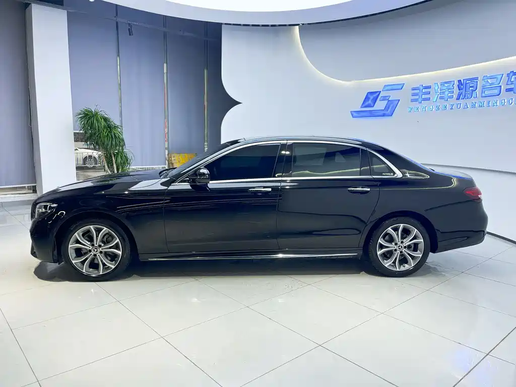 Mercedes-Benz Mercedes-Benz E-Class 2023 E 300 L Sport Fashion Edition 2023 - thumbnail 2