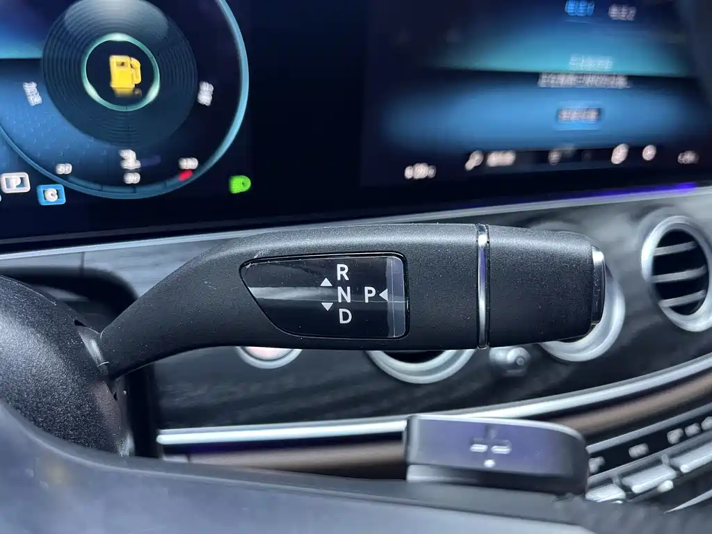Mercedes-Benz Mercedes-Benz E-Class 2023 E 300 L Sport Fashion Edition 2023 - thumbnail 10