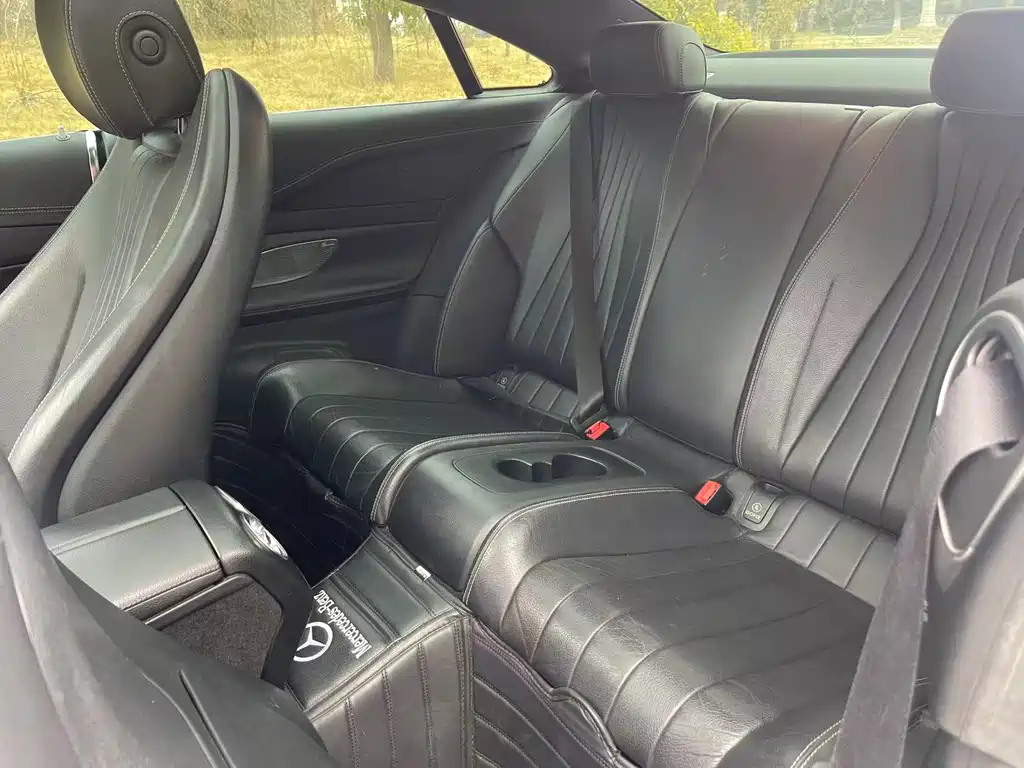 Mercedes-Benz Mercedes-Benz E-Class Coupe E 200 2019 Model 2019 - thumbnail 10