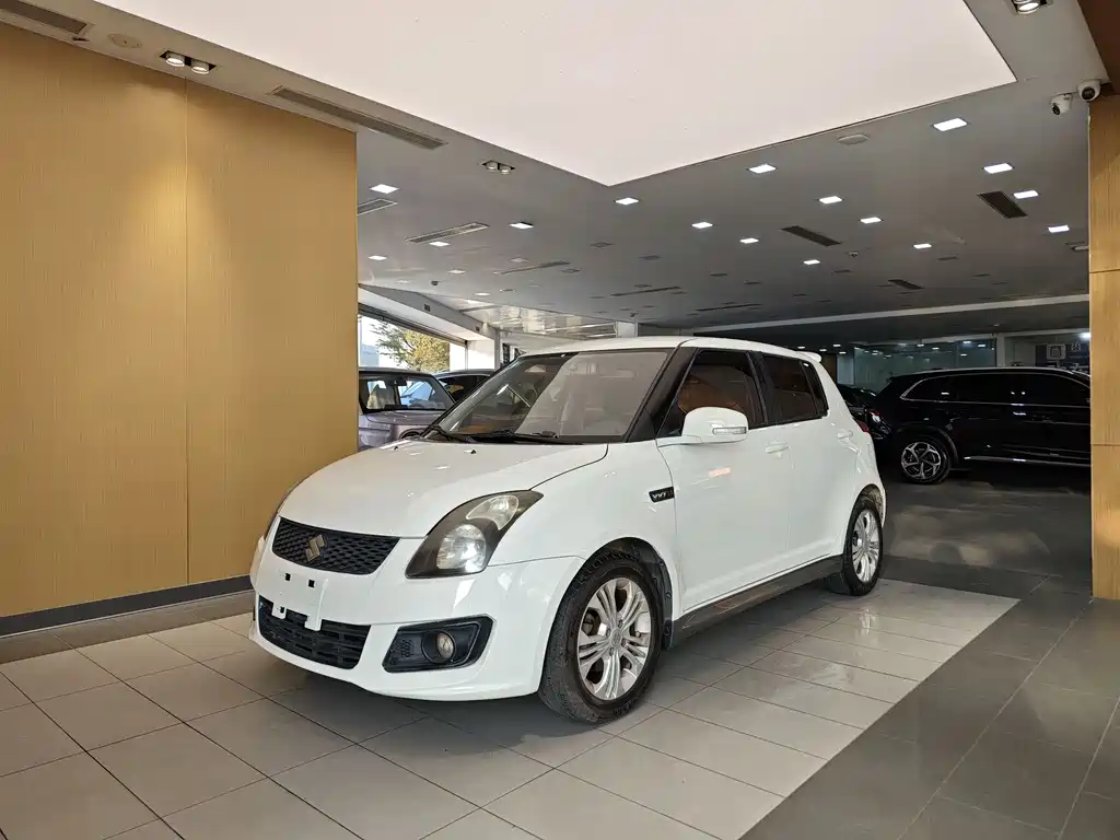 Suzuki Swift 2016 1.5L Manual Fashion Edition 2016
