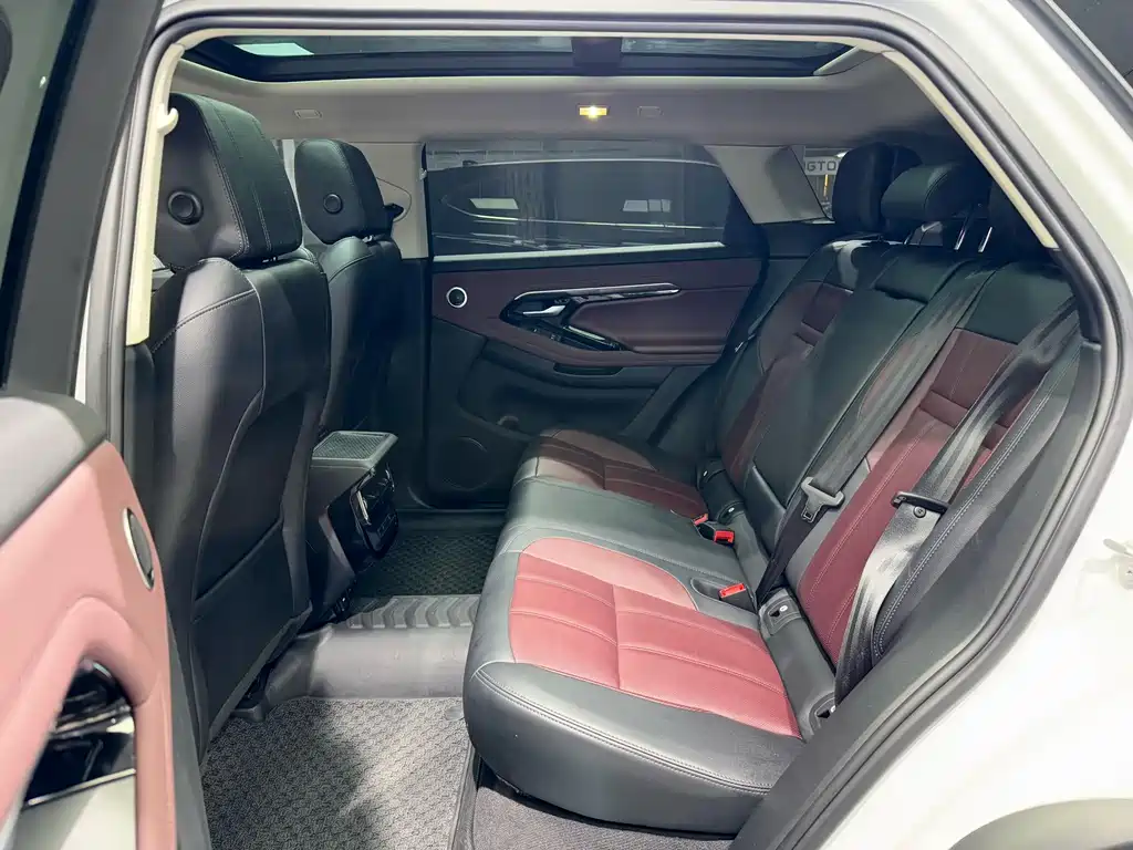 Land Rover Range Rover Evoque 2023 L 249PS Luxury Edition 2023 - thumbnail 7