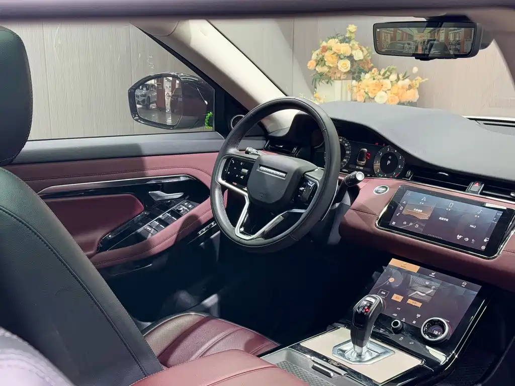 Land Rover Range Rover Evoque 2023 L 249PS Luxury Edition 2023 - thumbnail 8