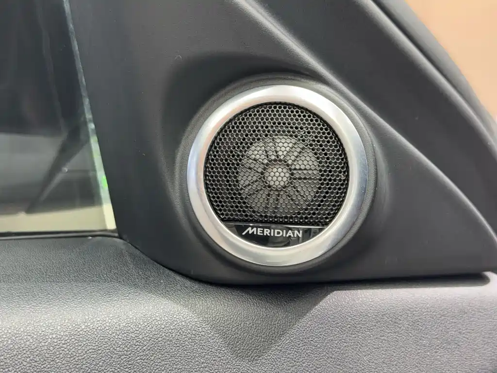Land Rover Range Rover Evoque 2023 L 249PS Luxury Edition 2023 - thumbnail 13