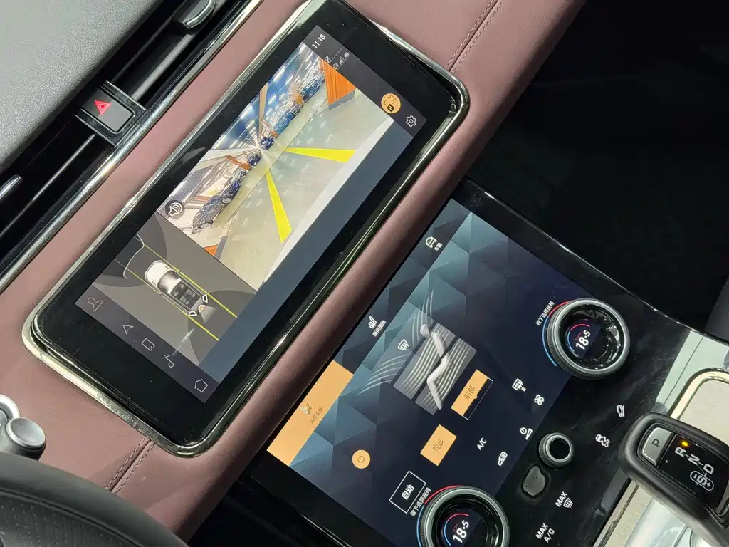 Land Rover Range Rover Evoque 2023 L 249PS Luxury Edition 2023 - thumbnail 18