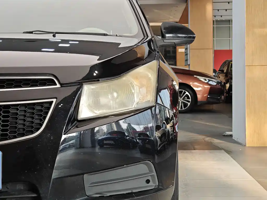 Chevrolet Chevrolet Cruze 2011 1.6L SL MT 2012 - thumbnail 2