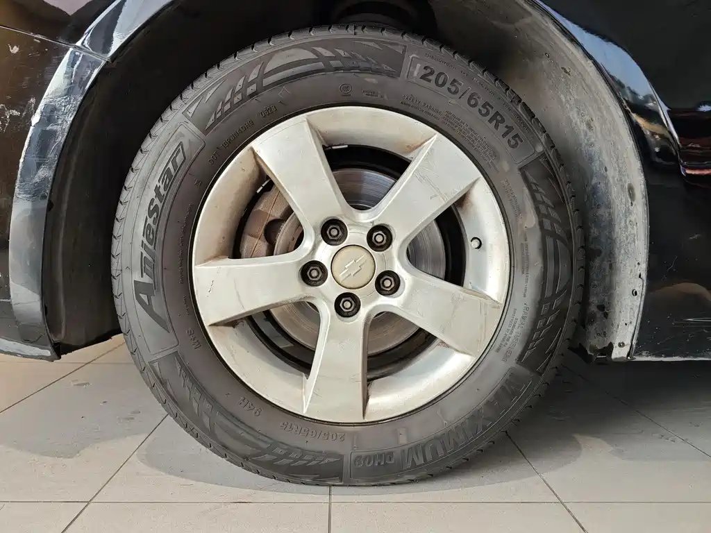 Chevrolet Chevrolet Cruze 2011 1.6L SL MT 2012 - thumbnail 5