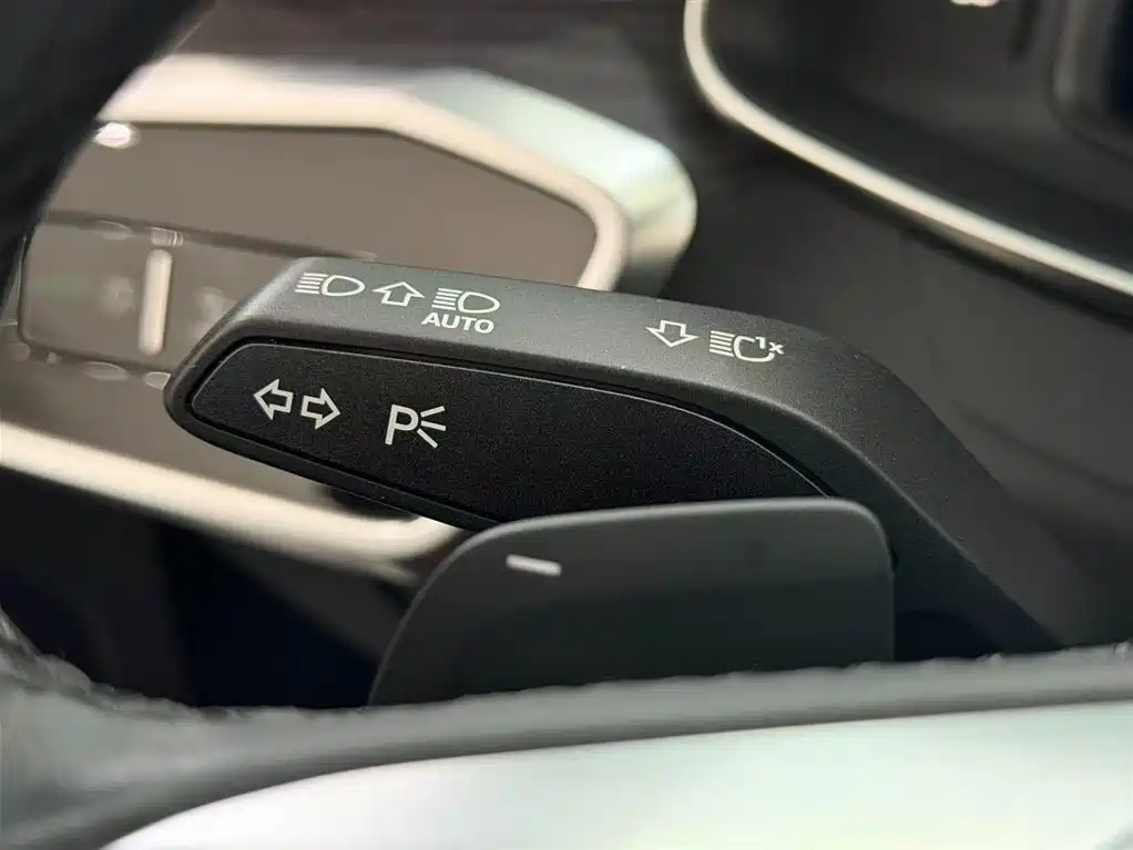 Audi Audi A6L 2023 45 TFSI quattro Premium Elegant 2023 - thumbnail 15