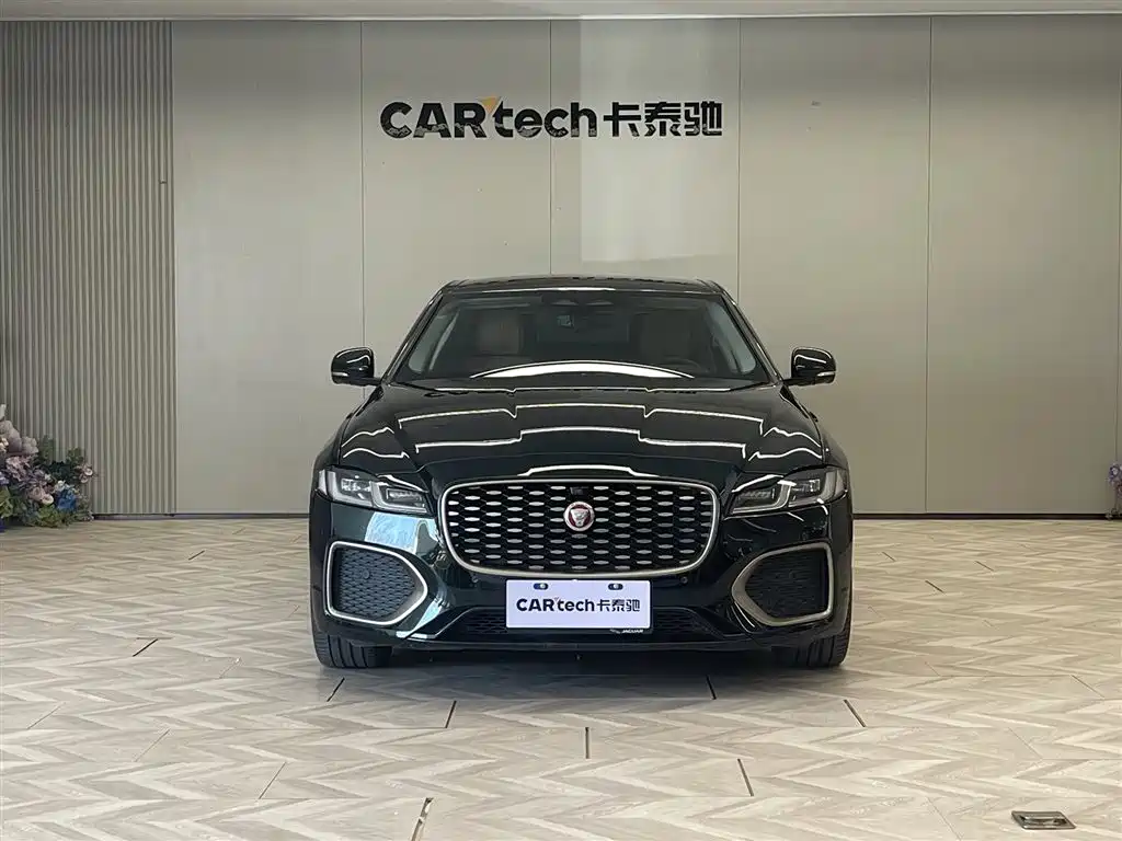 Jaguar Jaguar XFL 2023 XFL 2.0T P250 RWD Luxury Gold Edition 2023 - thumbnail 3