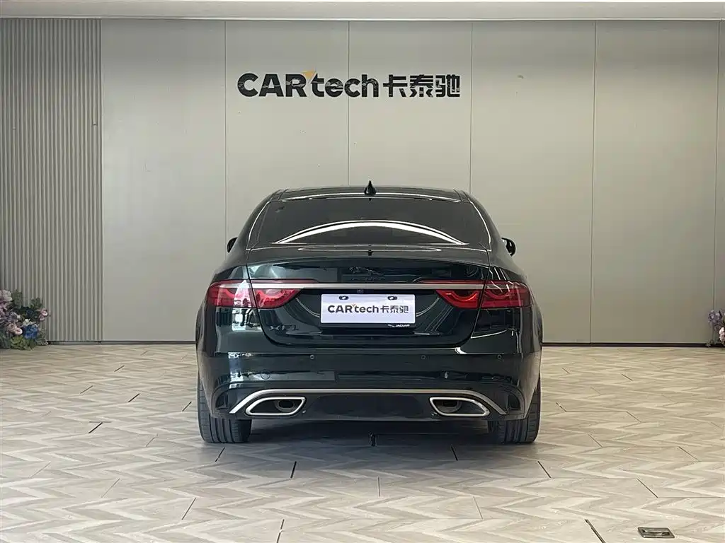Jaguar Jaguar XFL 2023 XFL 2.0T P250 RWD Luxury Gold Edition 2023 - thumbnail 6