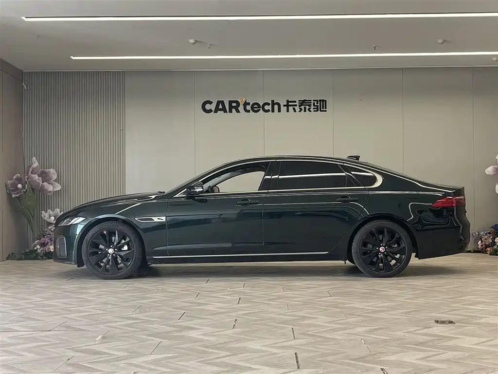 Jaguar Jaguar XFL 2023 XFL 2.0T P250 RWD Luxury Gold Edition 2023 - thumbnail 8