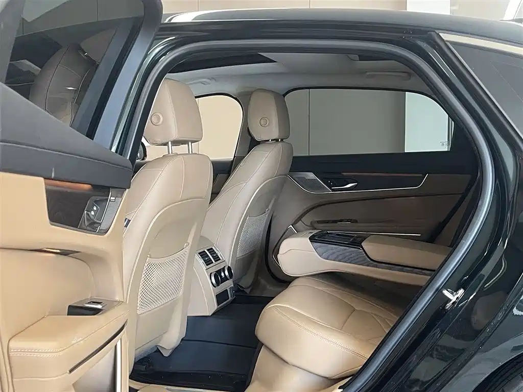 Jaguar Jaguar XFL 2023 XFL 2.0T P250 RWD Luxury Gold Edition 2023 - thumbnail 18